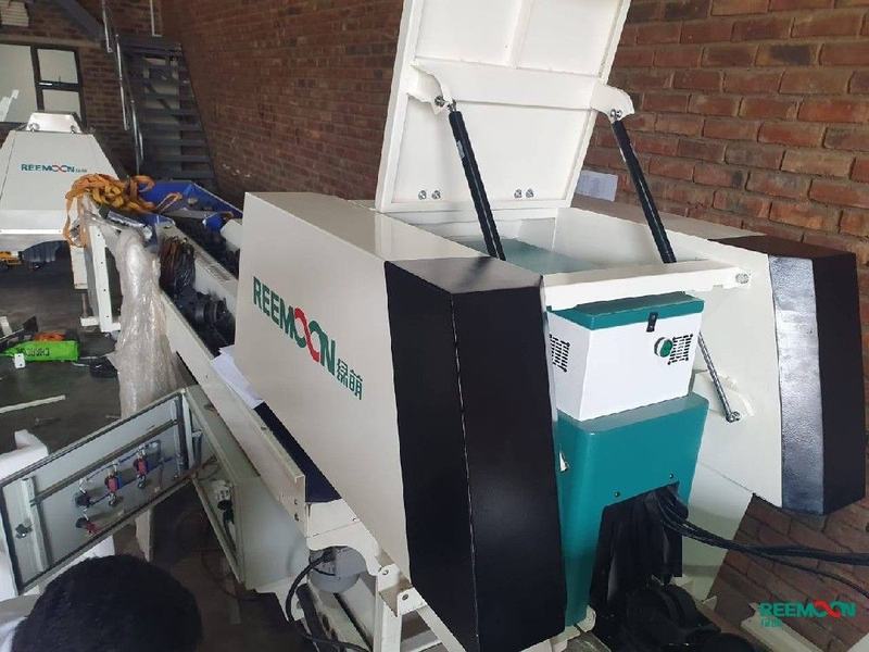 Proud moment at ReemoonSA! Installing the new multi‑camera and internal inspection system on our demo sizer.