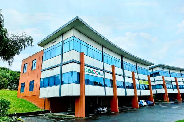 2022